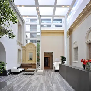House 4*, Catania Italien